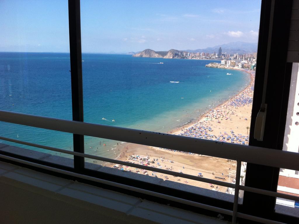 Apartamento Av Madrid 2H بينايدورم المظهر الخارجي الصورة